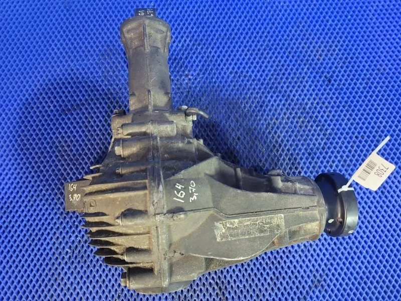 Редуктор Mercedes-Benz Gl-Class 2008 A1643302202 X164 М273, задний