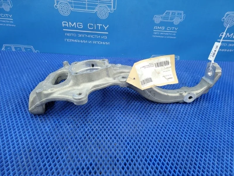 Кулак поворотный Mercedes-Benz A-Class 2021 A2533320101 W177 OM654920, передний левый