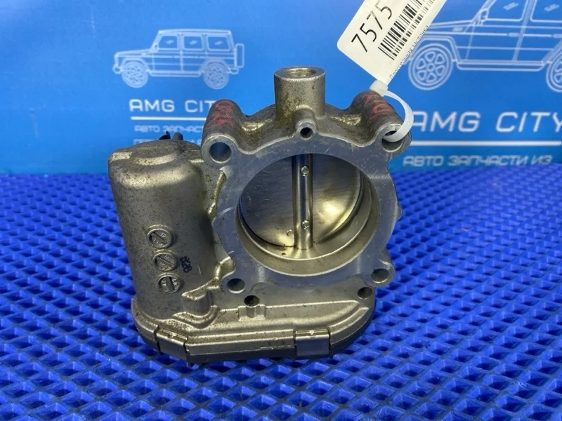 Дроссельная заслонка Mercedes-Benz A-Class 2017 A2701410025 W176 M133980