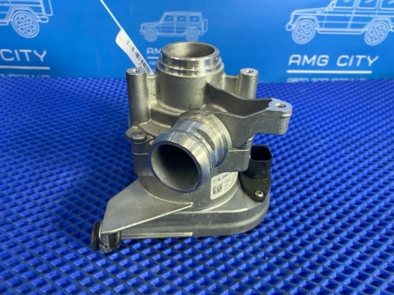 Насос водяной Mercedes-Benz C-Class 2019 A2642000301 W205 М264920