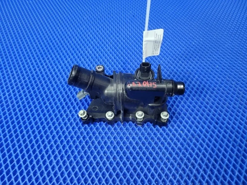 Термостат Mercedes-Benz A-Class 2021 A2822030175 W177 OM654920