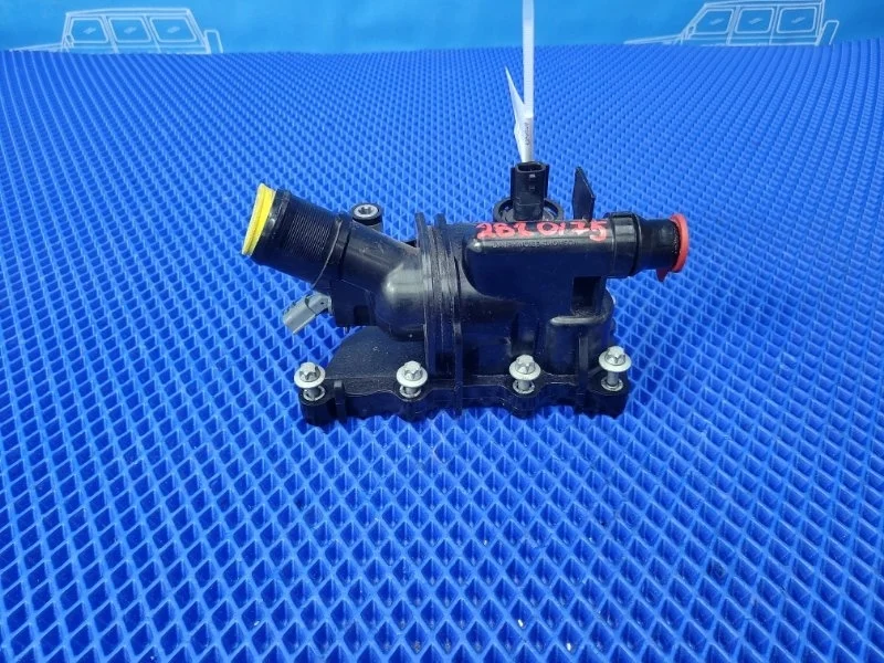 Термостат Mercedes-Benz A-Class 2021 A2822030175 W177 OM654920