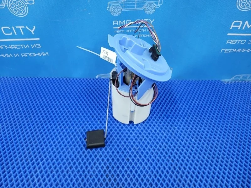 Бензонасос Mercedes-Benz Cls-Class 2011 A2184700094 W218 М278922