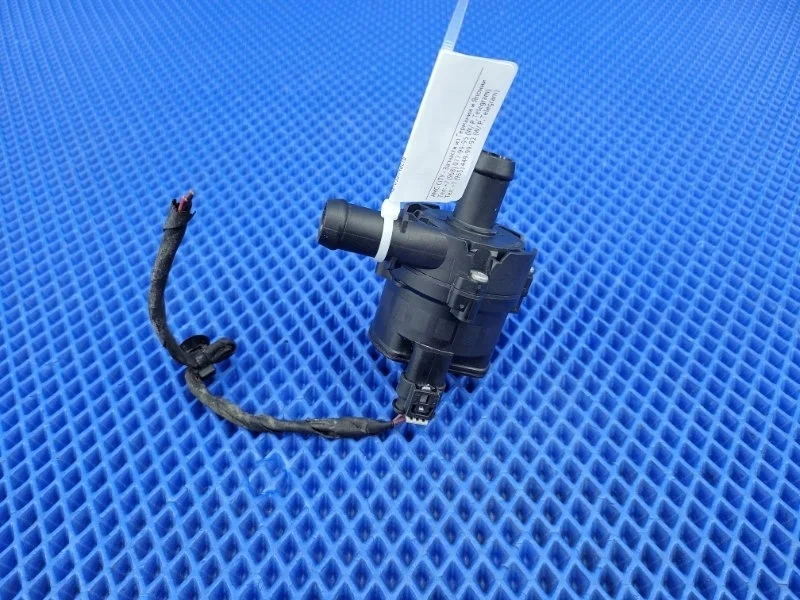 Помпа дополнительная Mercedes-Benz B-Class 2017 A0005000686 W246 М2709120