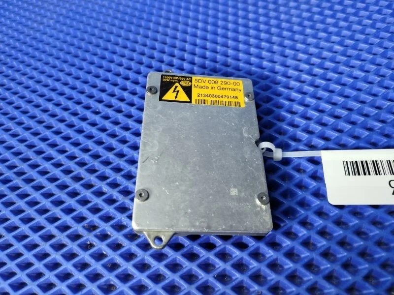 Блок розжига ксенона Mercedes-Benz Cls-Class 2005 5DV00829000 W219 М272964