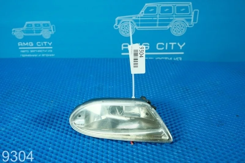 Фара противотуманная Mercedes-Benz M-Class 2004 A1638200428 W163 M112, передняя правая