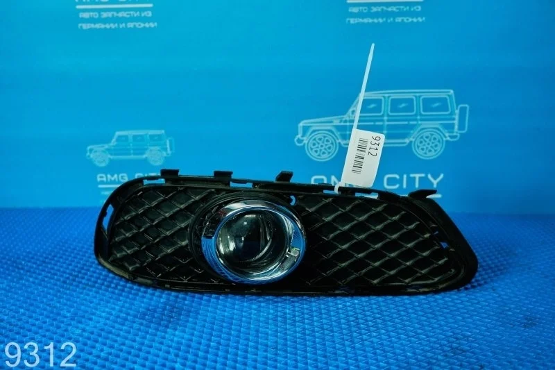 Фара противотуманная Smart Fortwo 2010 A2518200856 W451 M132910, передняя правая