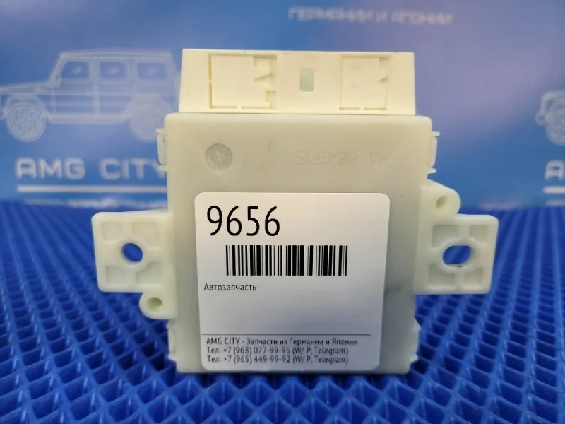 Блок управления парктроником Mercedes-Benz C-Class 2013 A2049004106 W204 M271820