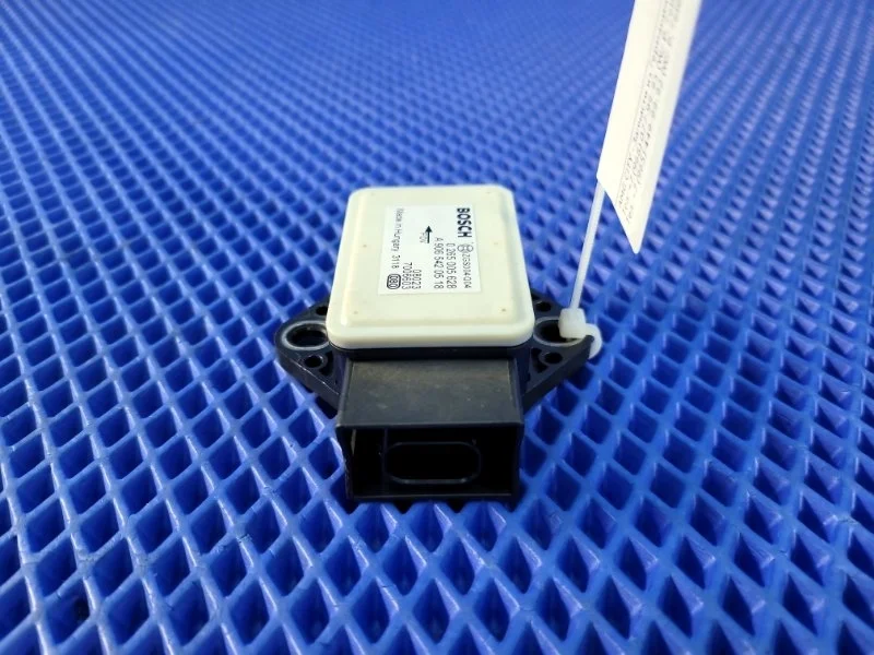 Датчик ускорения Mercedes-Benz Viano 2004 A9065420518 W639 M112952