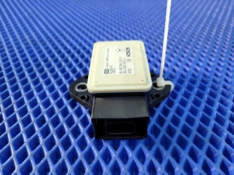 Датчик ускорения Mercedes-Benz E-Class 2013 A0055422618 W212 М276952