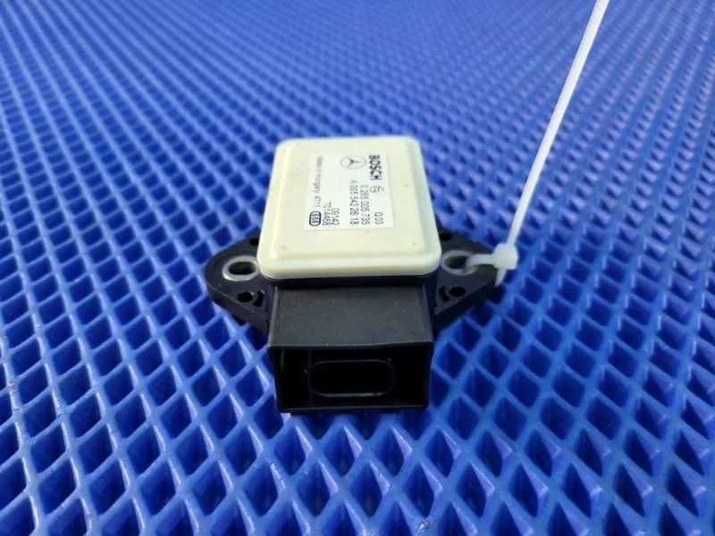 Датчик ускорения Mercedes-Benz E-Class 2013 A0055422618 W212 М276952