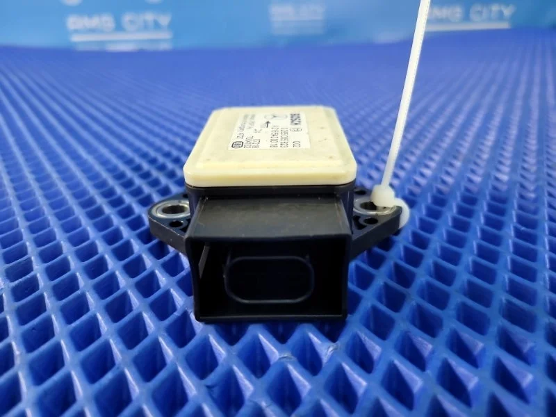 Датчик ускорения Mercedes-Benz E-Class 2006 A2165420018 W211 М272964