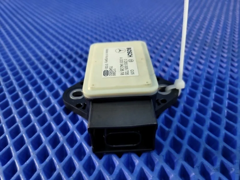 Датчик ускорения Mercedes-Benz E-Class 2013 A0055422618 W212 М276952