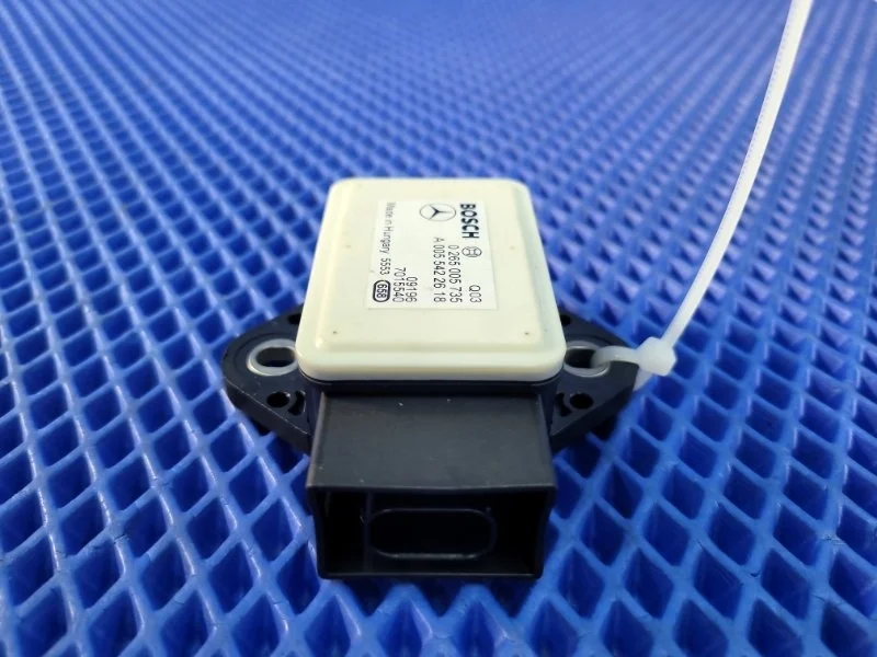 Датчик ускорения Mercedes-Benz E-Class 2013 A0055422618 W212 М276952