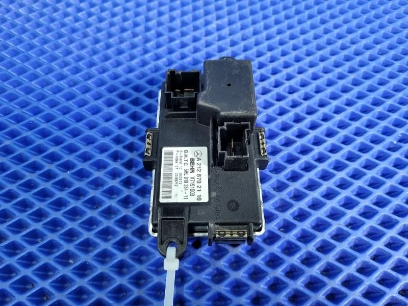 Резистор отопителя Mercedes-Benz E-Class 2013 A2128702110 W212 М276952