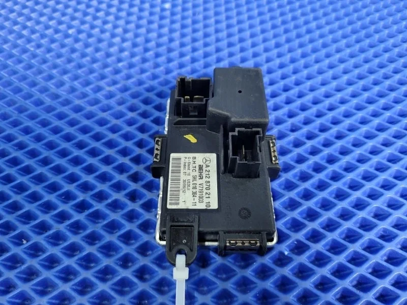 Резистор отопителя Mercedes-Benz E-Class 2013 A2128702110 W212 М276952