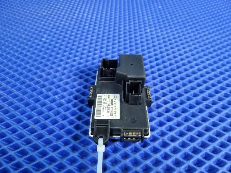 Резистор отопителя Mercedes-Benz E-Class 2013 A2128702110 W212 М276952