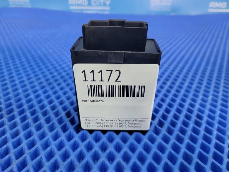 Реле обогрева Mercedes-Benz Vito 1998 A0004460027 W638 M111978, заднее