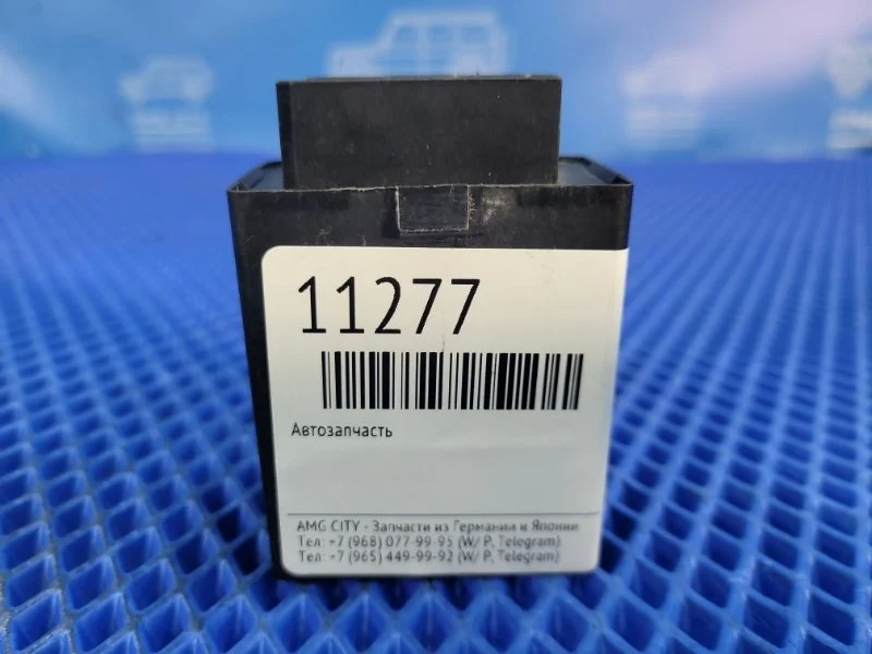 Реле обогрева Mercedes-Benz Vito 1998 A0004460027 W638 M111978, заднее