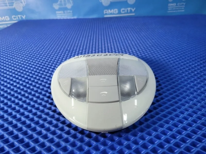 Плафон подсветки салона Mercedes-Benz E-Class 2006 A2118202001 W211 М272964