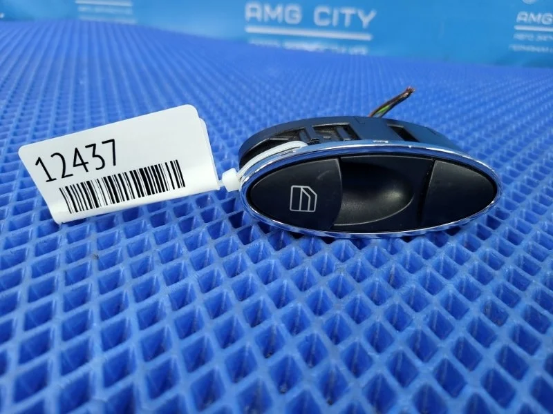 Кнопка стеклоподъемника Mercedes-Benz E-Class 2006 A2118219958 W211 М272964