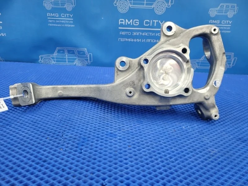 Кулак поворотный Mercedes-Benz C-Class 2016 A2053322100 W205 М274910, передний левый