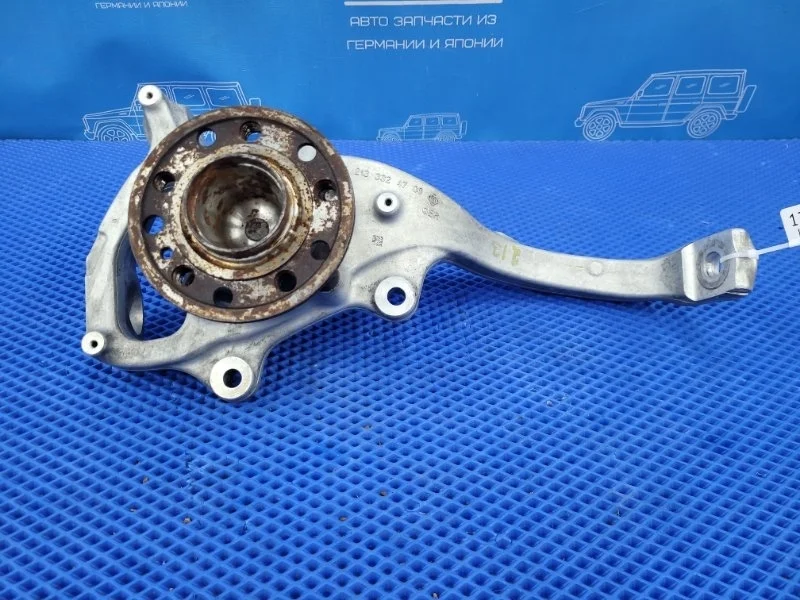 Кулак поворотный Mercedes-Benz E-Class 2017 A2133324700 W213 М276853, передний левый