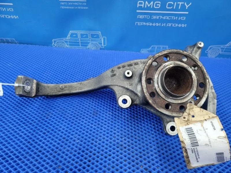 Кулак поворотный Mercedes-Benz E-Class 2017 A2133324800 W213 М276853, передний правый