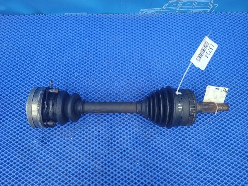 Привод Mercedes-Benz Vito 2001 A6383341734 W638 M104900, передний