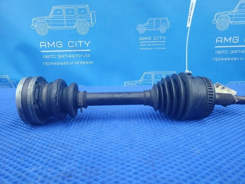 Привод Mercedes-Benz Vito 2001 A6383341734 W638 M104900, передний