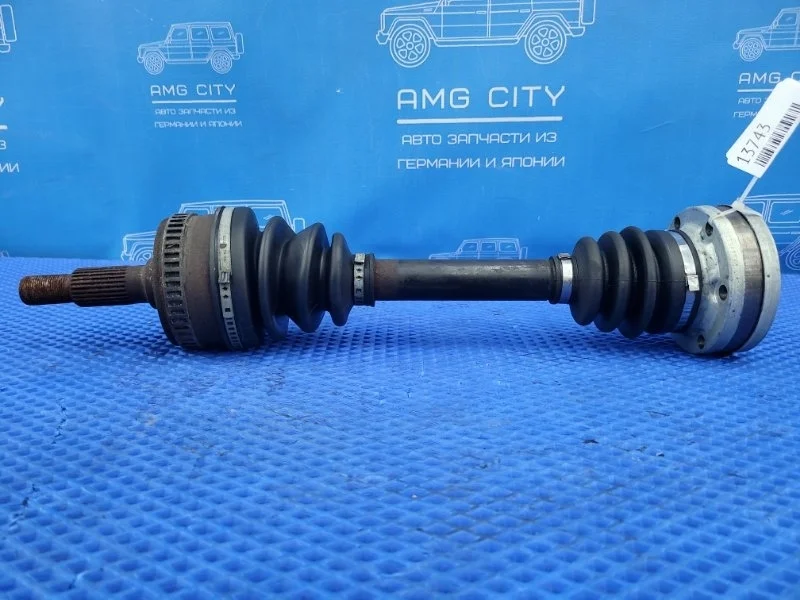 Привод Mercedes-Benz Vito 2001 A6383341734 W638 M104900, передний