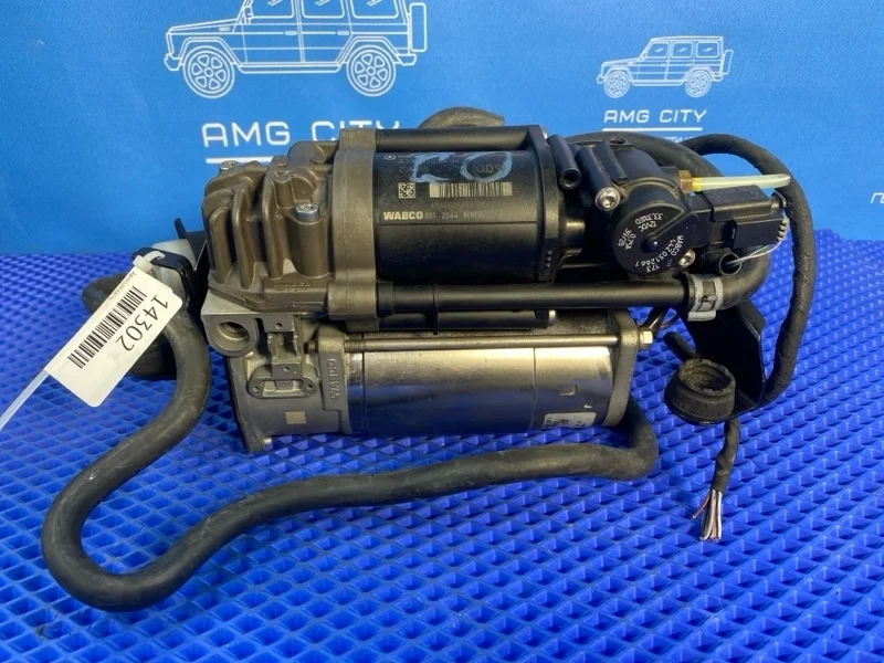 Компрессор пневмоподвески Mercedes-Benz E-Class 2013 A2123200404 W212 М276952