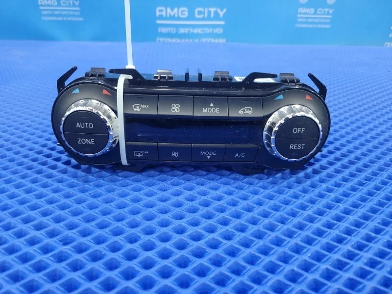Блок управления климат-контролем Mercedes-Benz Gla-Class 2017 A2469003816 W156 M270920