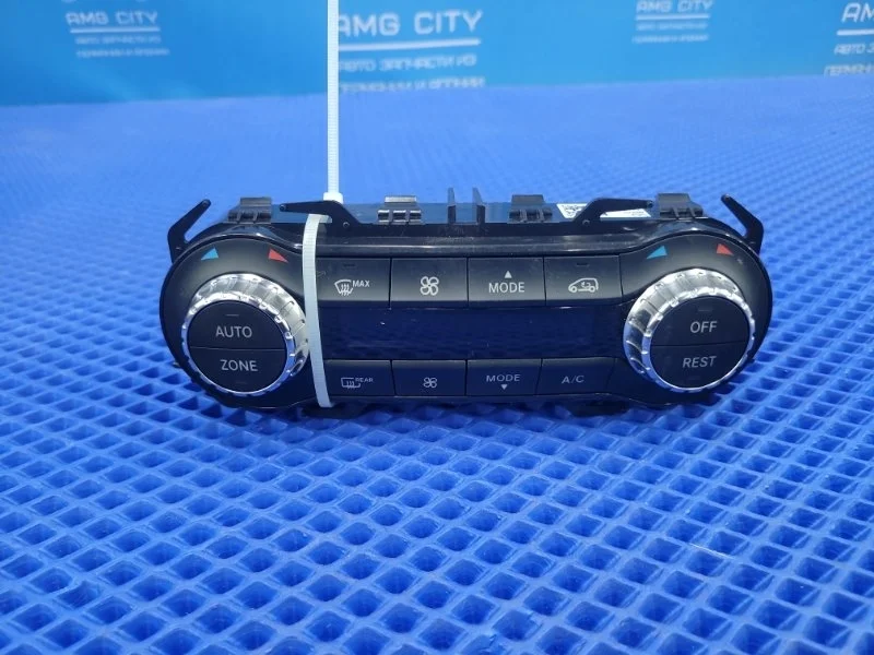 Блок управления климат-контролем Mercedes-Benz B-Class 2016 A2469008415 W246 М270920