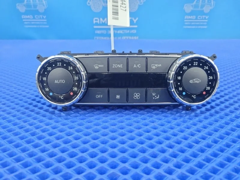 Блок управления климат-контролем Mercedes-Benz C-Class 2013 A2049005805 W204 M271820