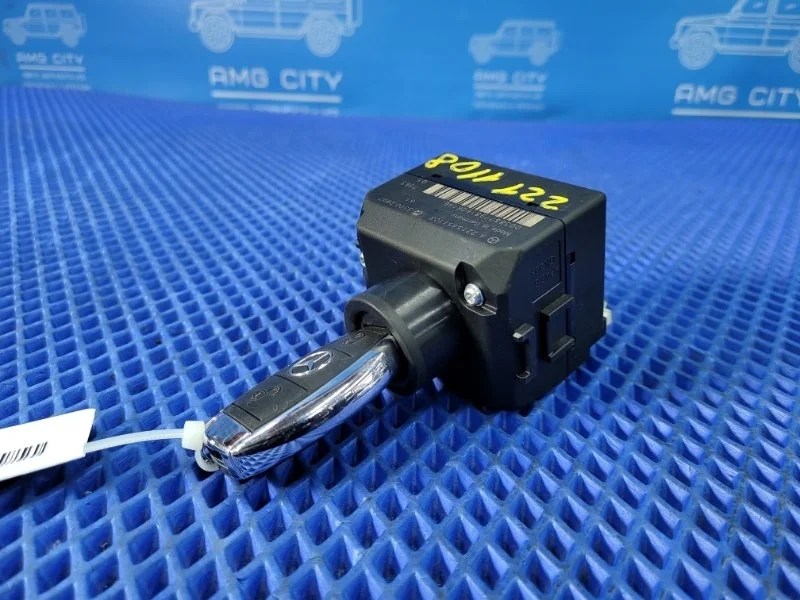 Замок зажигания Mercedes-Benz S-Class 2011 A2215451108 W221 M157980