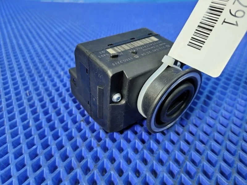 Замок зажигания Mercedes-Benz Cls-Class 2008 A2115452308 W219 М273960