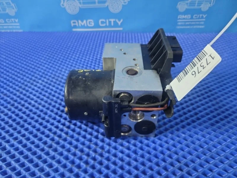 Блок ABS Mercedes-Benz E-Class 1998 A0034313012 W210 М112911