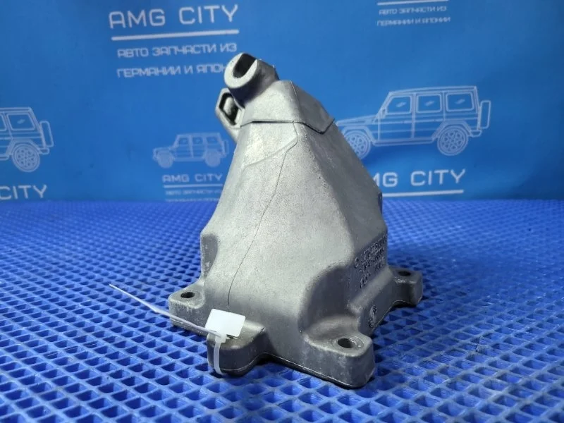 Кронштейн двигателя Mercedes-Benz C-Class 2011 A2762230004 W204 M271820