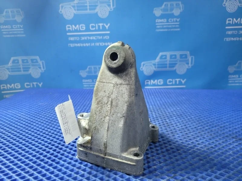 Кронштейн двигателя Mercedes-Benz E-Class 2003 A2712230904 W211 М112949