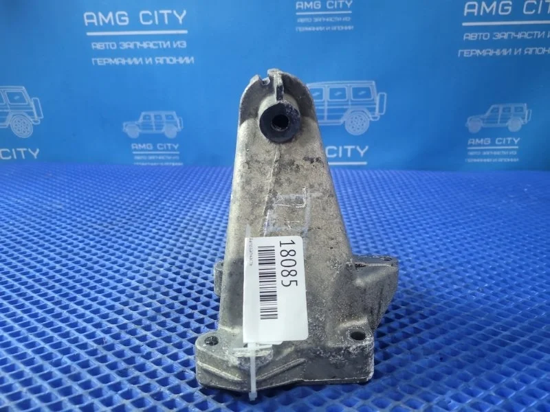 Кронштейн двигателя Mercedes-Benz E-Class 2003 A2712230904 W211 М112949