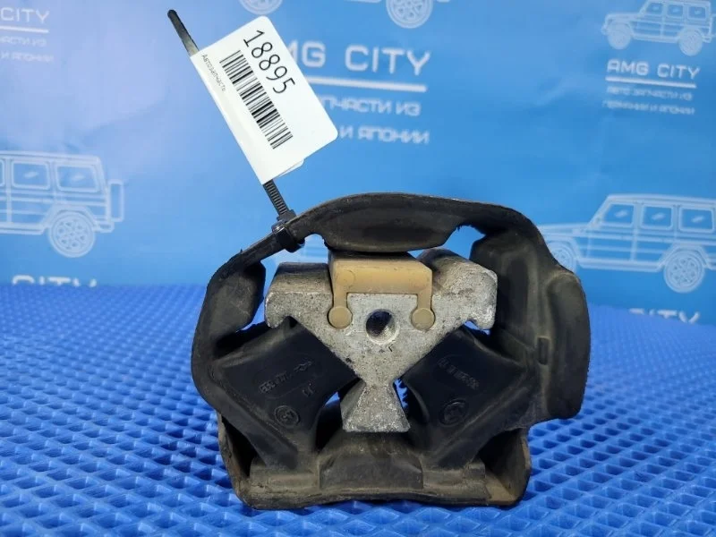 Подушка двигателя Mercedes-Benz Vito 2001 A6382411413 W638 M111980, левая