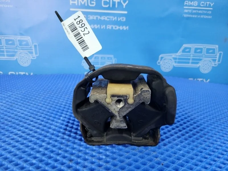 Подушка двигателя Mercedes-Benz Vito 2001 A6382411413 W638 M111980