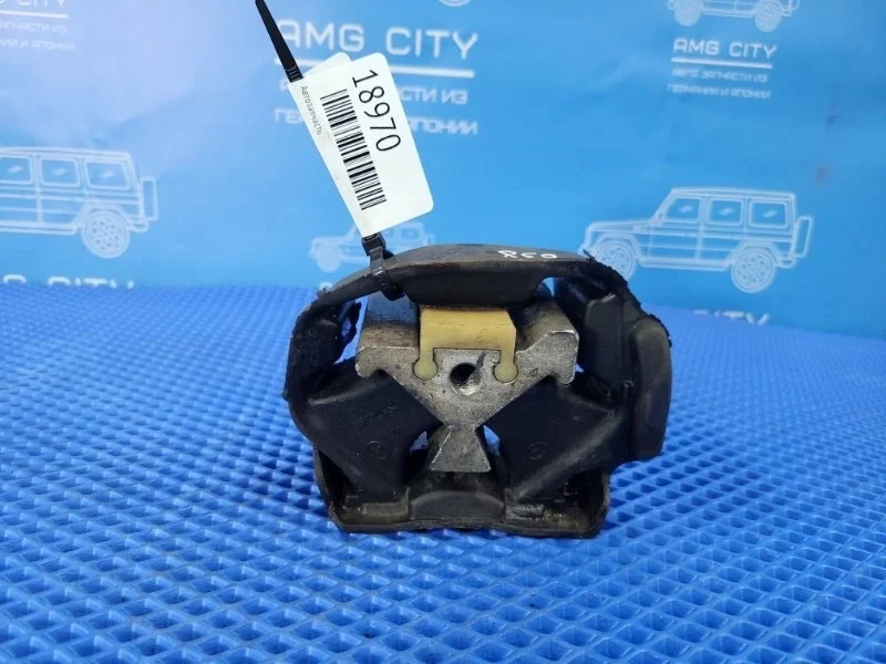 Подушка двигателя Mercedes-Benz Vito 2001 A6382411413 W638 M111980