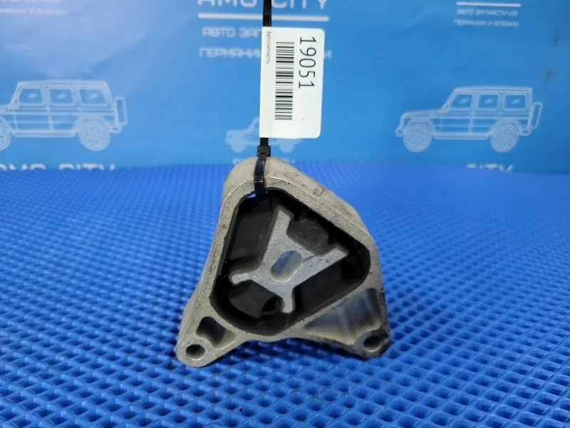 Подушка двигателя Mercedes-Benz B-Class 2013 A2462400809 W246 М270910