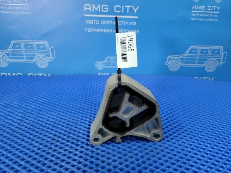 Подушка двигателя Mercedes-Benz B-Class 2013 A2462400809 W246 М270910