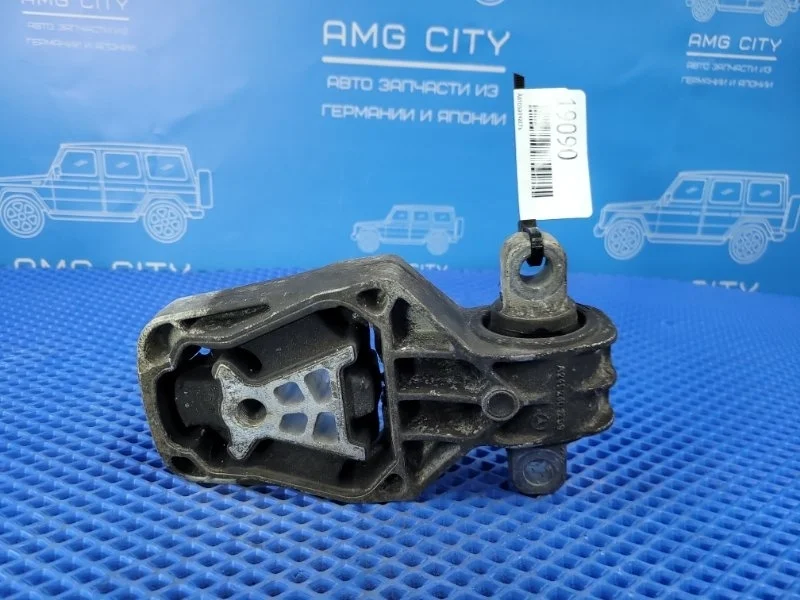 Подушка двигателя Mercedes-Benz A-Class 2014 A2462401209 W176 М270910