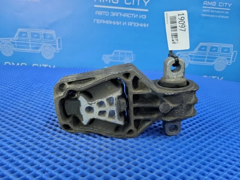 Подушка двигателя Mercedes-Benz A-Class 2014 A2462401209 W176 М270910
