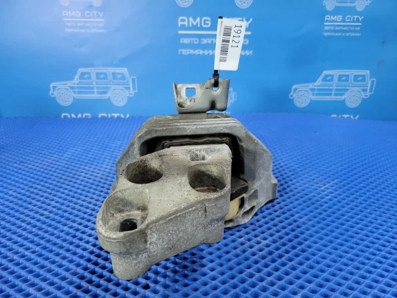 Подушка двигателя Mercedes-Benz B-Class 2013 A2462400617 W246 М270910