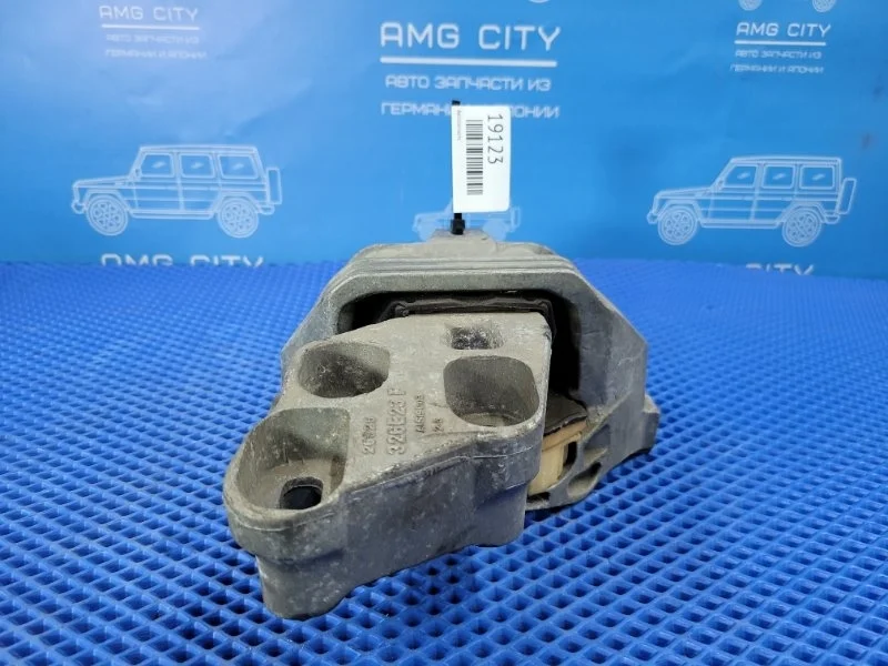 Подушка двигателя Mercedes-Benz B-Class 2013 A2462400617 W246 М270910